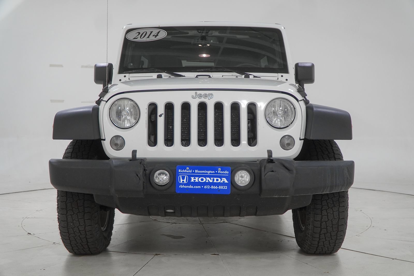 Used 2014 Jeep Wrangler Unlimited Sport w/ Quick Order Package 24S AWD/4WD image 2