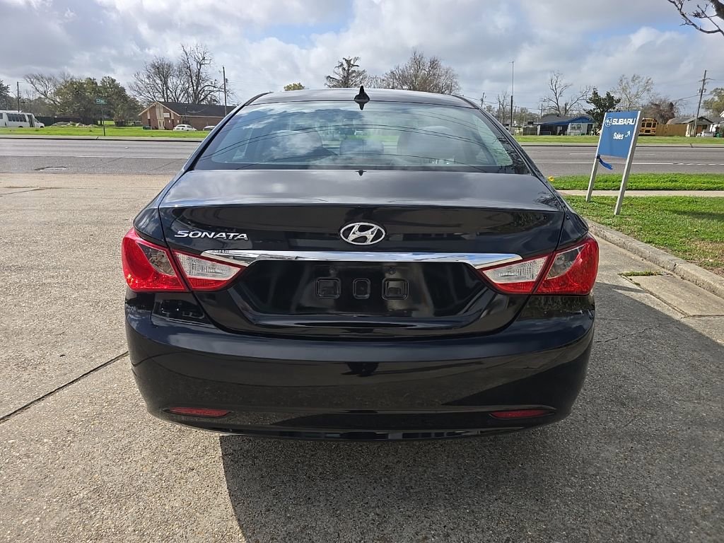 Used 2013 Hyundai Sonata GLS image 6