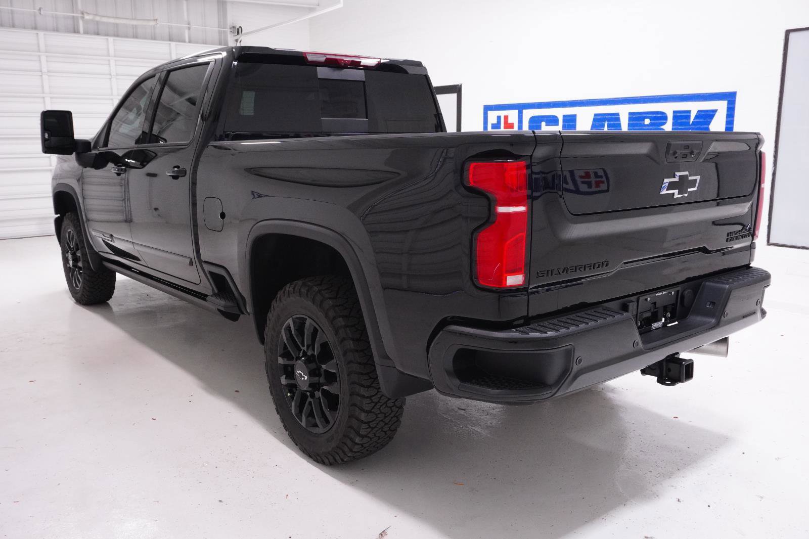 New 2026 Chevrolet Silverado 2500 High Country w/ High Country Premium Package image 7