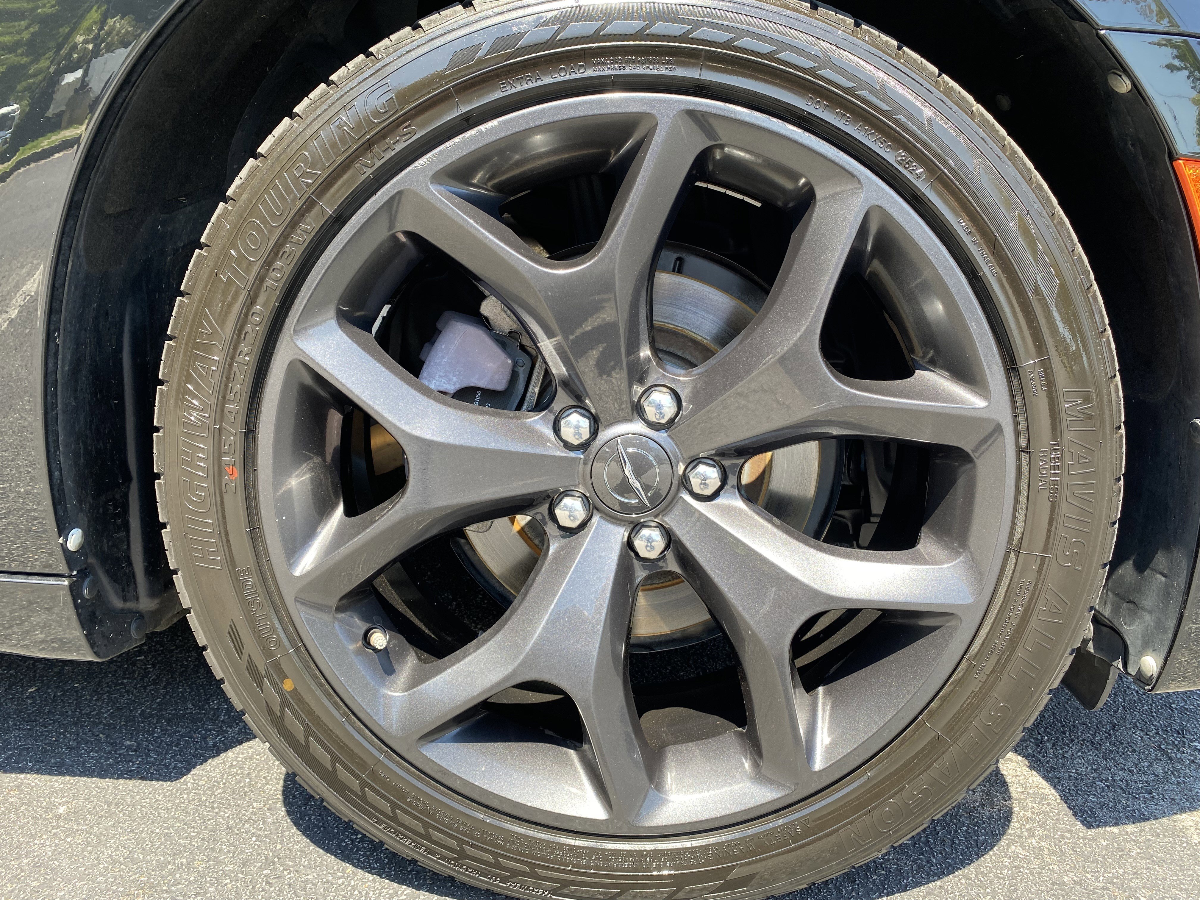 Used 2020 Chrysler 300 Touring w/ Sport Appearance Package image 38