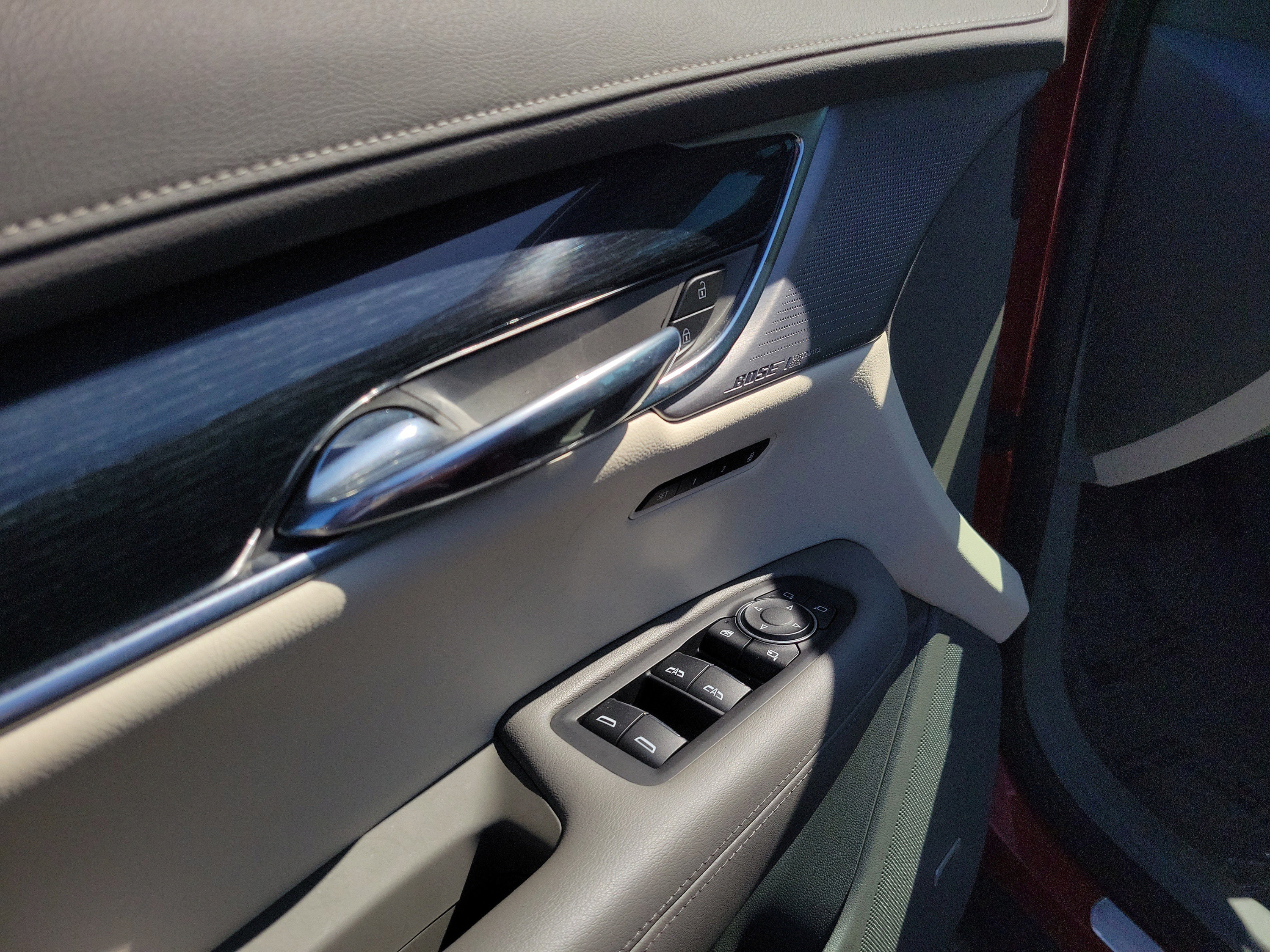 Used 2024 Cadillac XT6 Premium Luxury FWD image 16