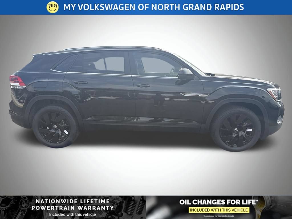 New 2026 Volkswagen Atlas Cross Sport SE AWD/4WD image 4