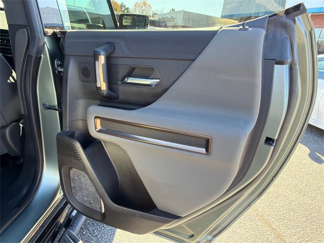 Used 2024 GMC Hummer EV 3X w/ Extreme Off-Road Package image 16
