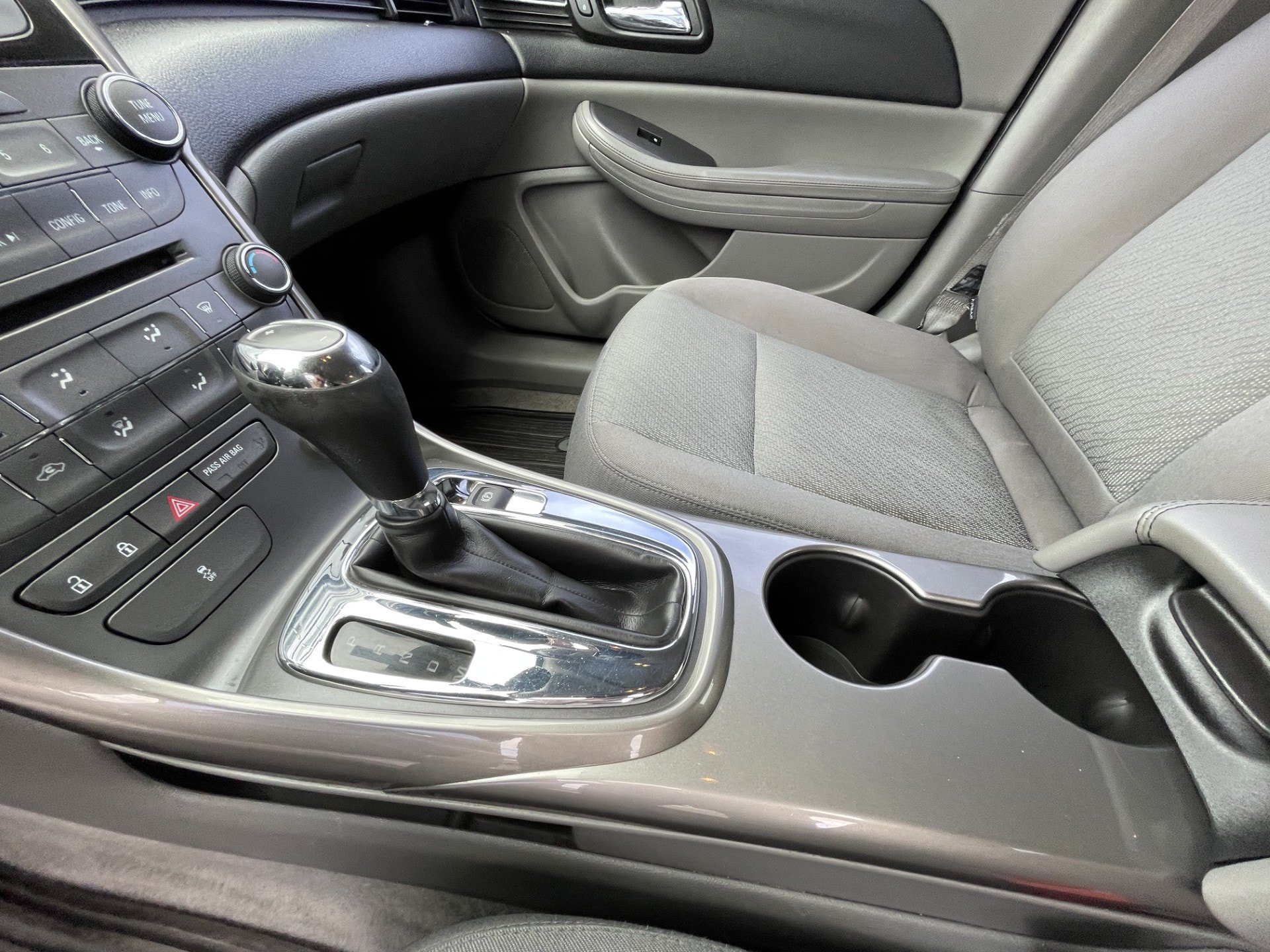 Used 2013 Chevrolet Malibu LS FWD image 15