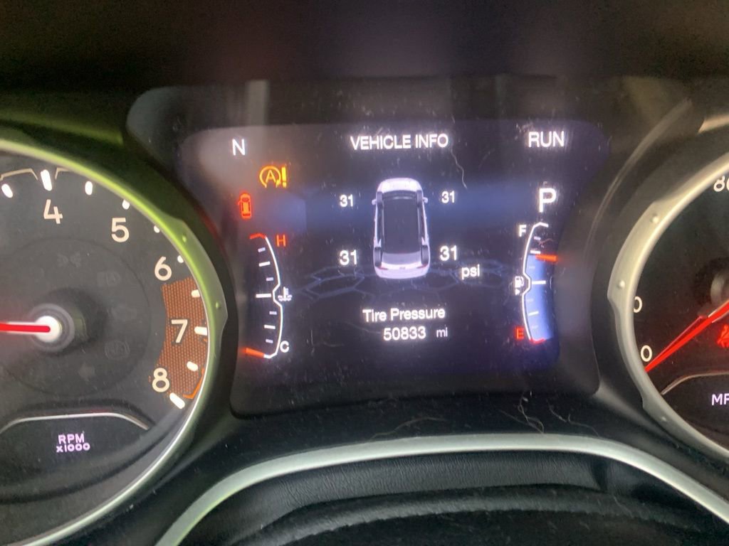 Used 2018 Jeep Compass Latitude w/ Popular Equipment Group image 18