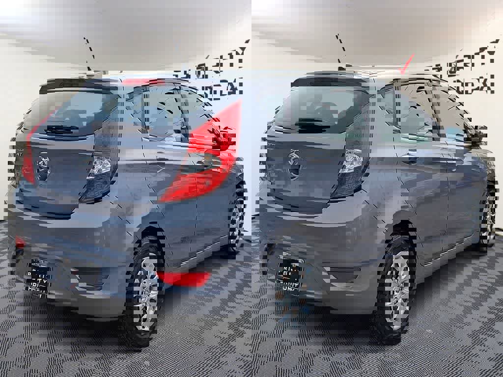 Used 2017 Hyundai Accent SE image 4