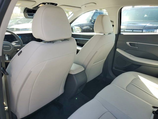 Certified 2025 Hyundai Sonata SE image 8