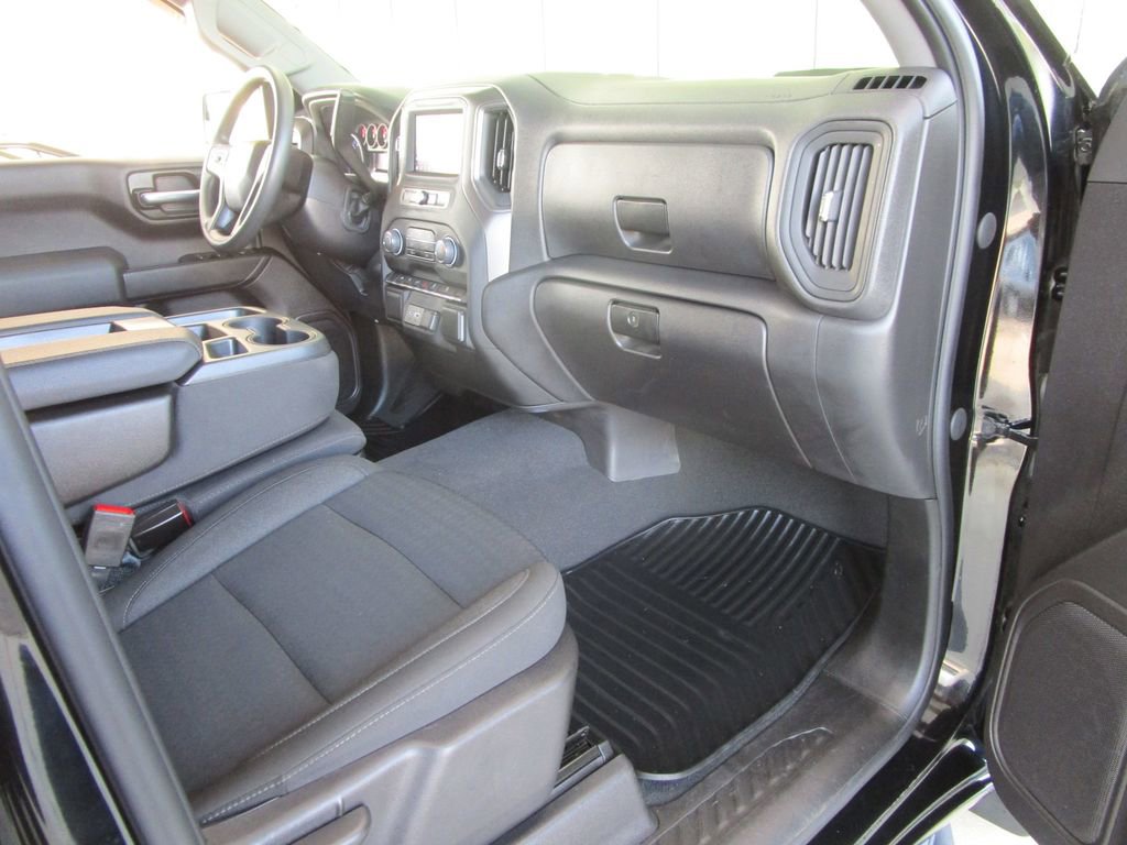 Used 2023 Chevrolet Silverado 1500 Custom Trail Boss w/ LPO, Dark Essentials Package image 25