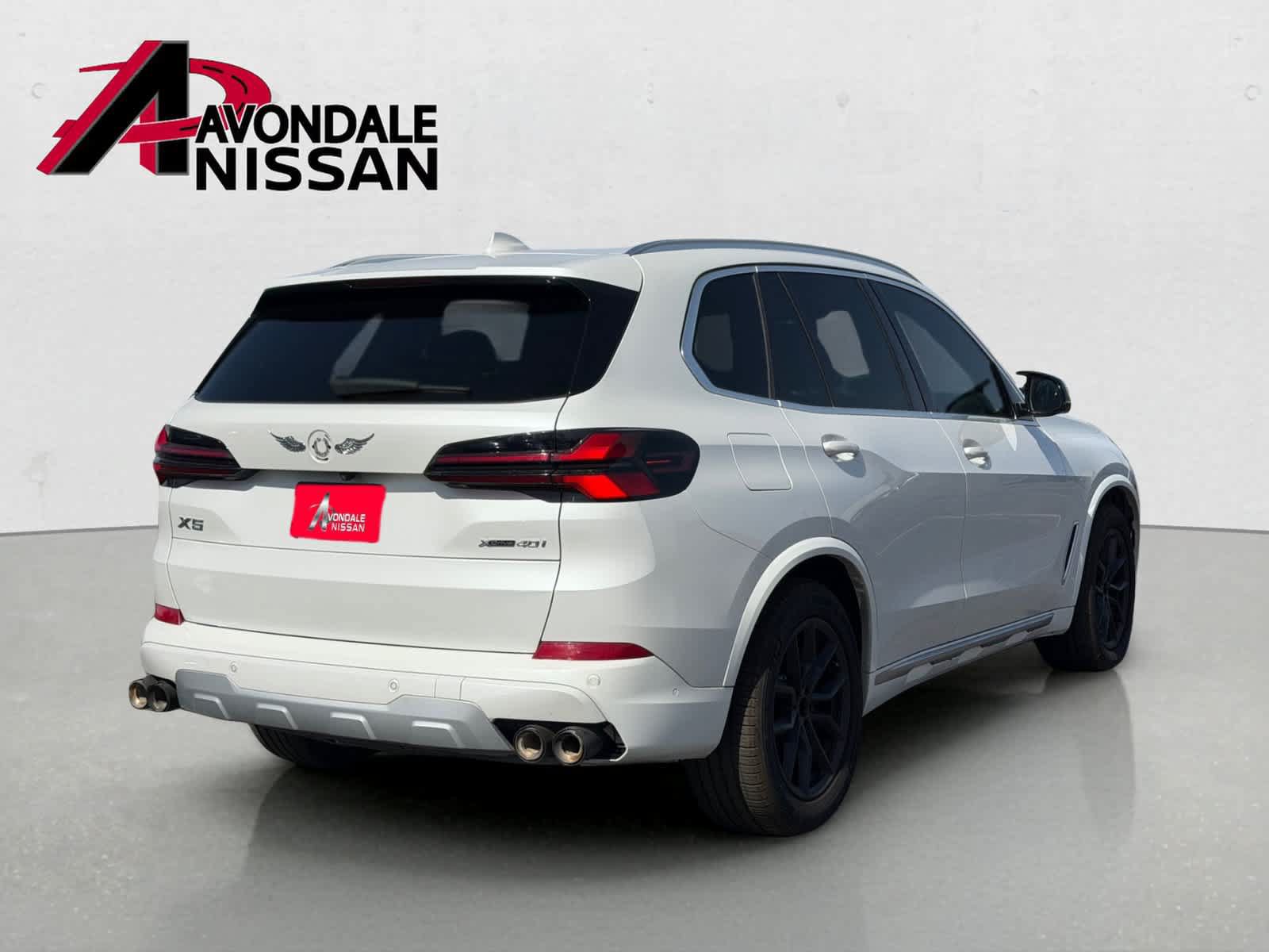 Used 2021 BMW X5 xDrive40i w/ Premium Package AWD/4WD image 4