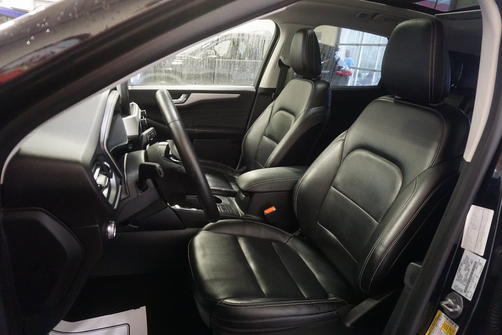 Used 2022 Ford Escape SEL w/ Technology Package image 22