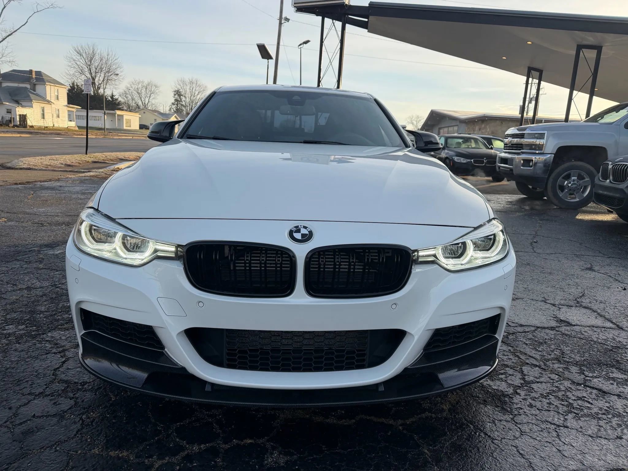 Used 2016 BMW 340i xDrive Sedan image 2