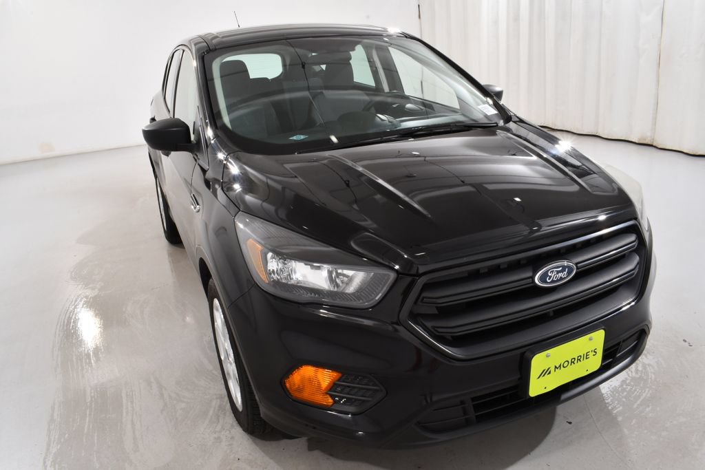 Used 2018 Ford Escape S FWD image 4