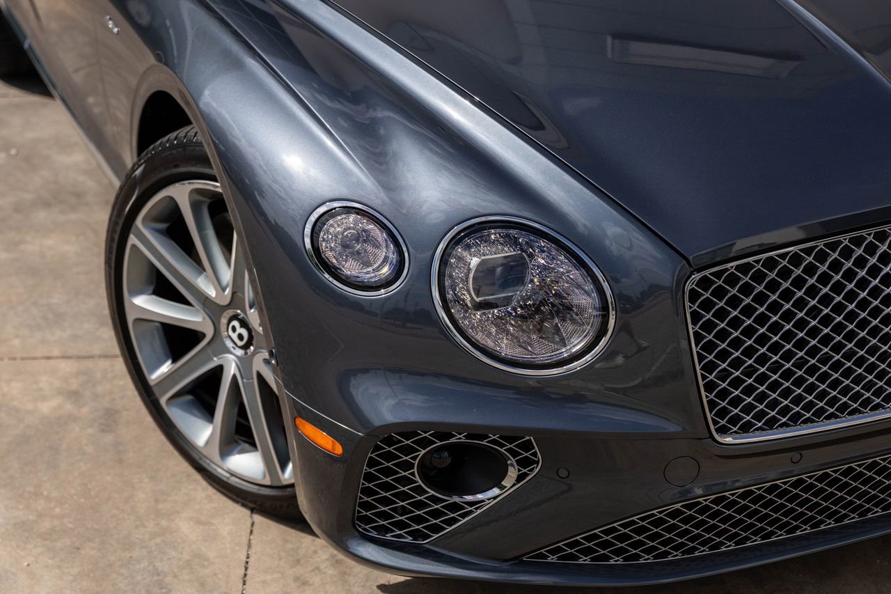 Used 2023 Bentley Continental GT Azure AWD/4WD image 2