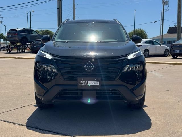Used 2026 Nissan Rogue Dark Armor FWD video 2