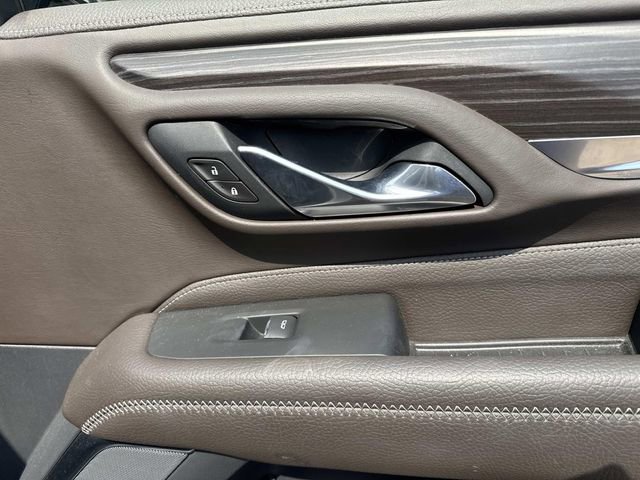 Used 2021 GMC Yukon Denali w/ Denali Premium Package image 20