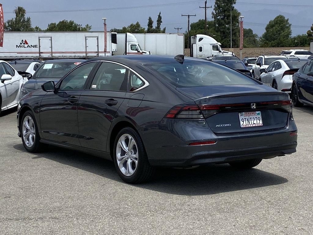 Used 2025 Honda Accord LX image 41