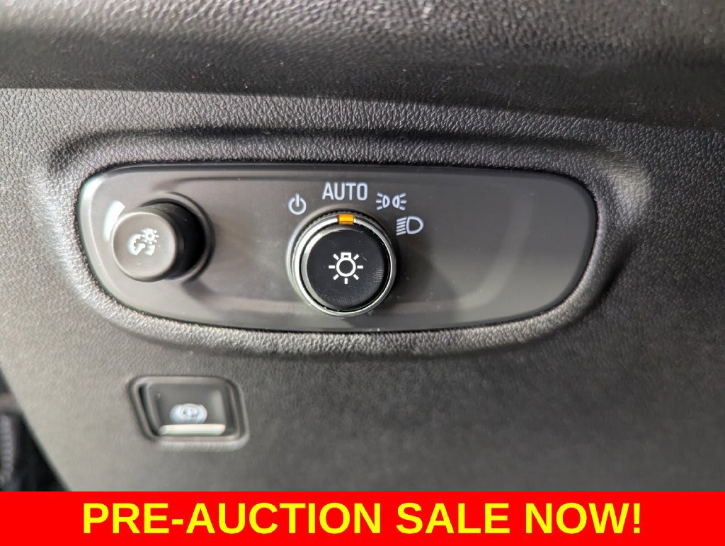 Used 2018 GMC Terrain SLE FWD image 12