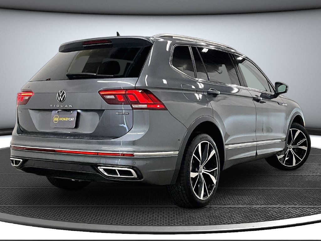 Used 2022 Volkswagen Tiguan SEL R-Line AWD/4WD image 6
