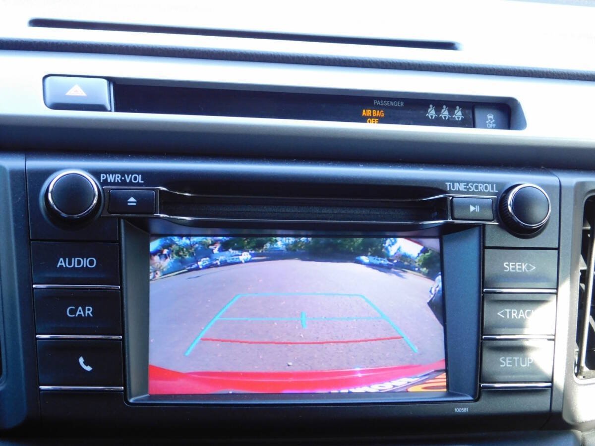 Used 2018 Toyota RAV4 LE w/ Carpet Mat Package FWD image 12