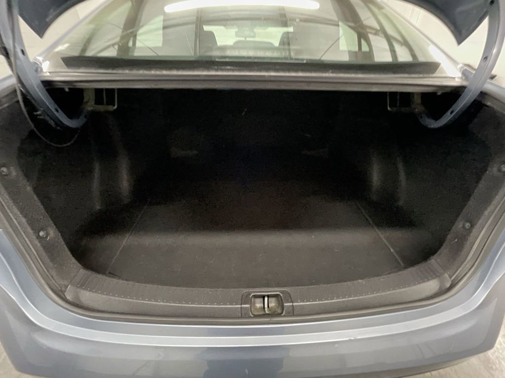 Used 2023 Toyota Corolla LE image 22