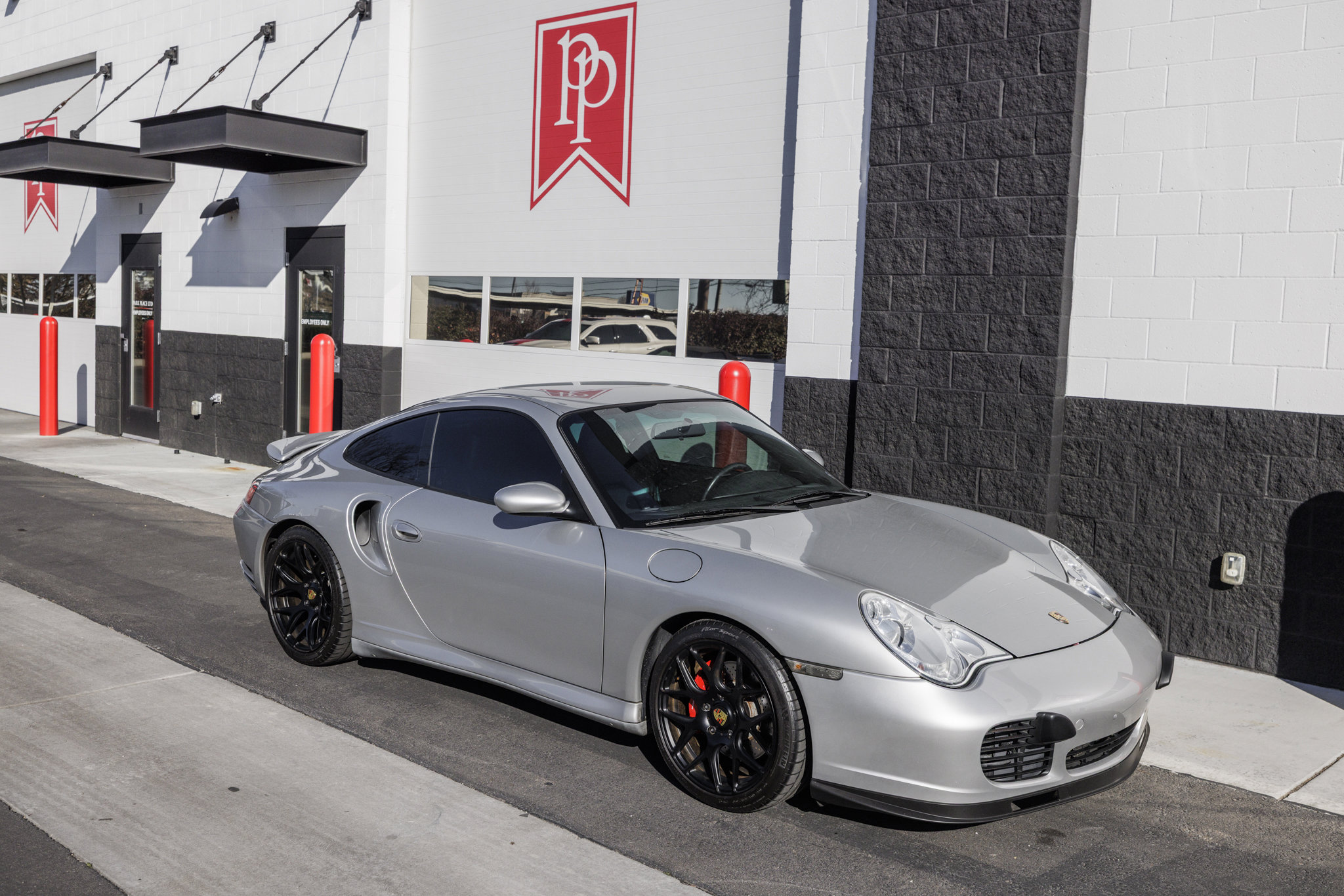 Used 2001 Porsche 911 Turbo image 43