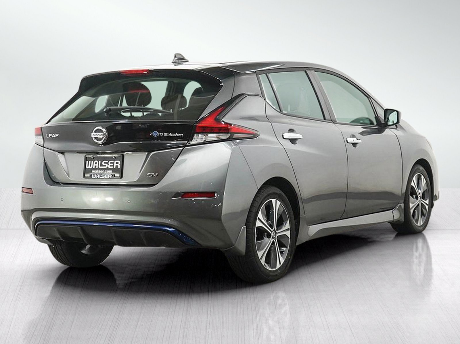Used 2020 Nissan Leaf SV FWD image 5