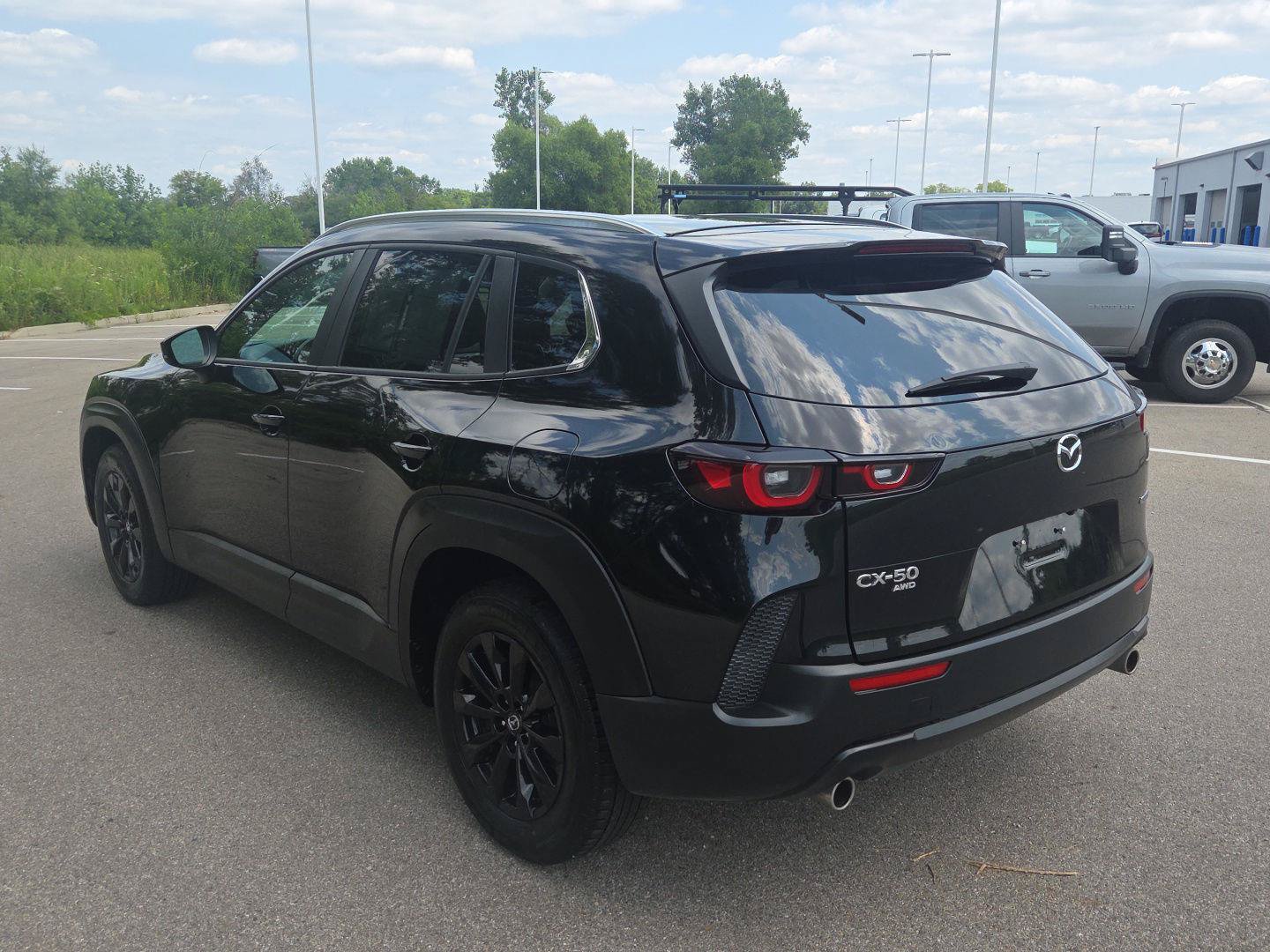 Used 2025 MAZDA CX-50 AWD 2.5 S w/ Preferred Package image 3