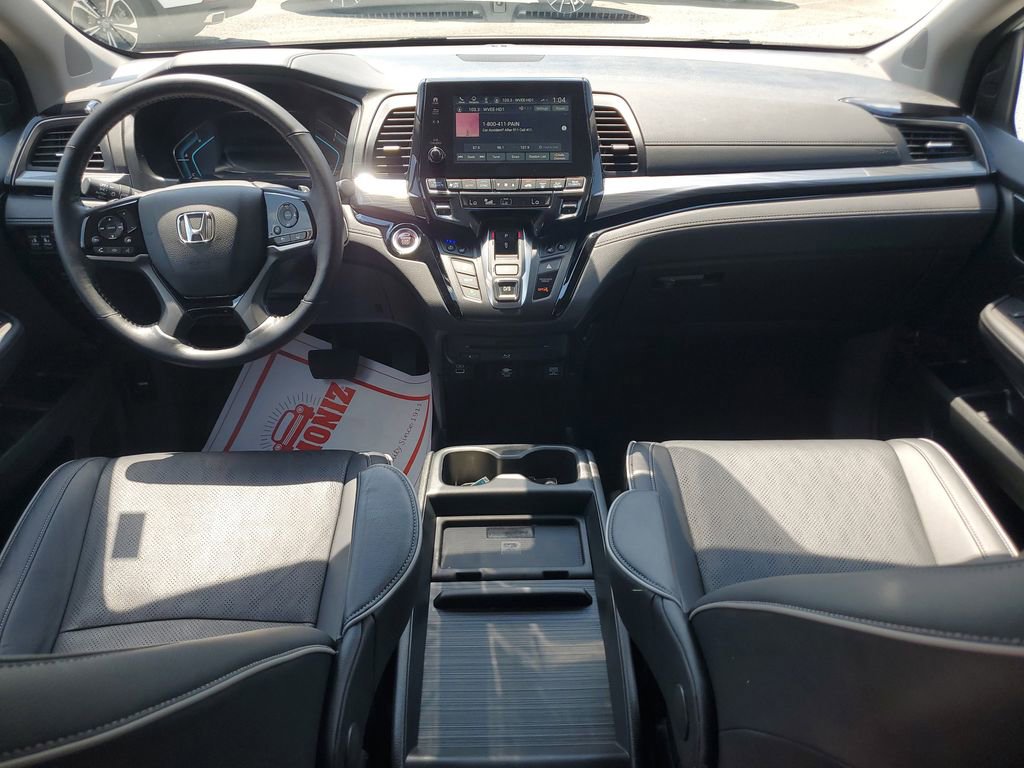 Used 2024 Honda Odyssey Elite image 17