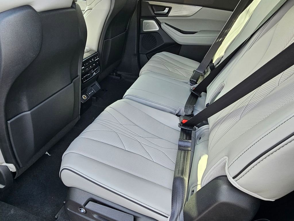 New 2026 Acura MDX w/ Advance Package image 13