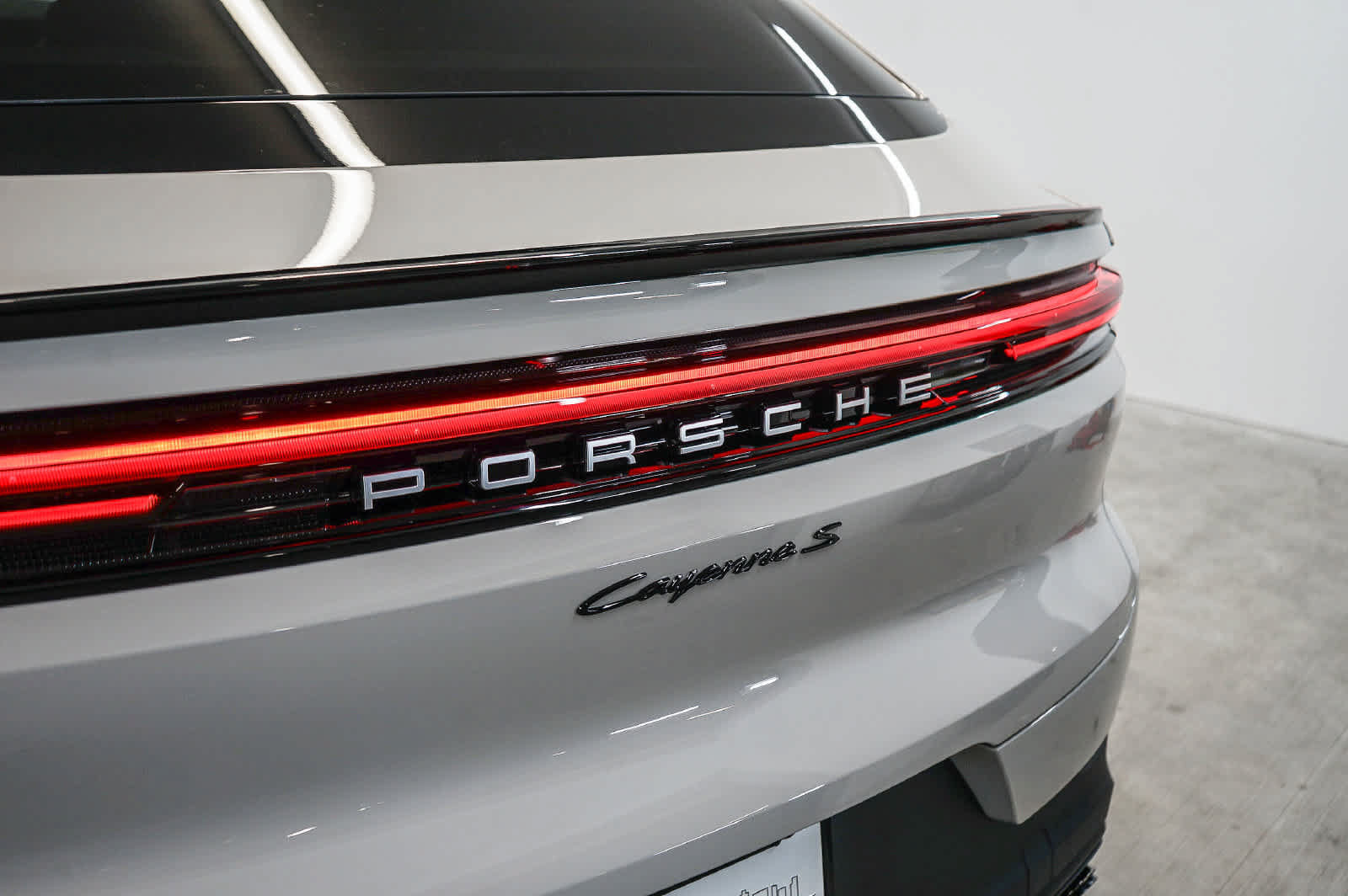 New 2026 Porsche Cayenne S AWD/4WD image 12
