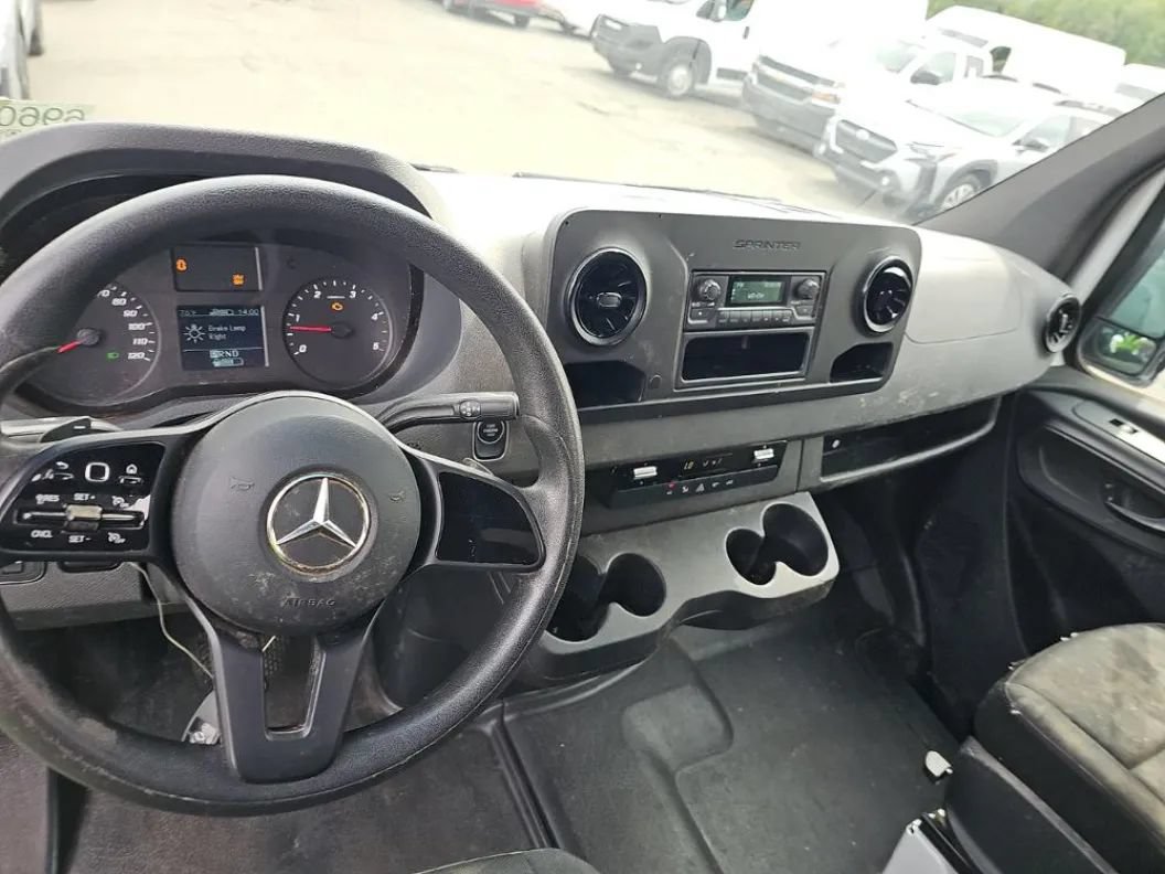 Used 2021 Mercedes-Benz Sprinter 2500 w/ Driver Convenience Package image 10