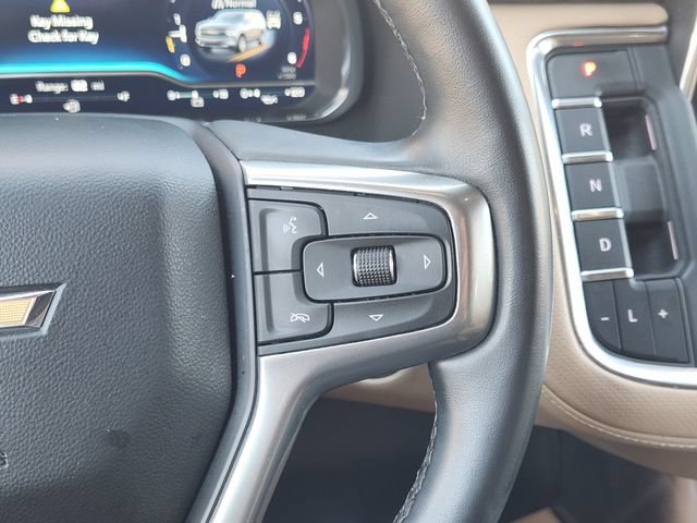 Used 2023 Chevrolet Suburban Premier w/ Premium Package AWD/4WD image 30