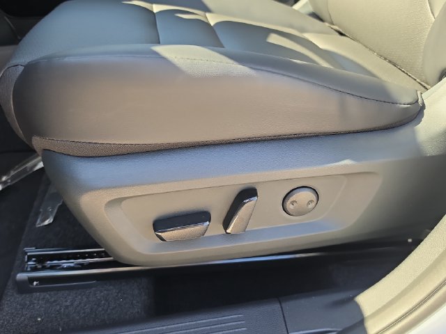 New 2027 Nissan Rogue Dark Armor FWD image 21