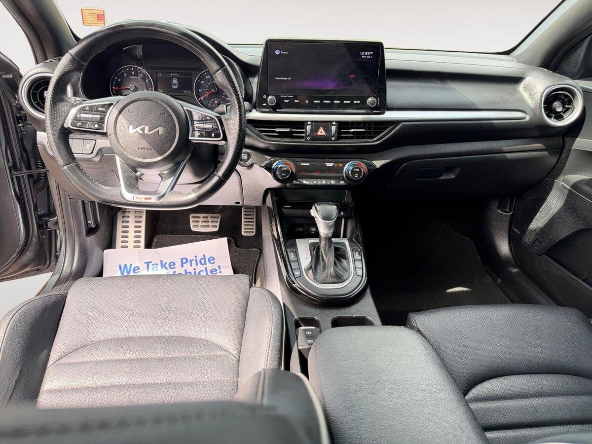 Used 2022 Kia Forte GT-Line w/ GT-Line Premium Package FWD image 10