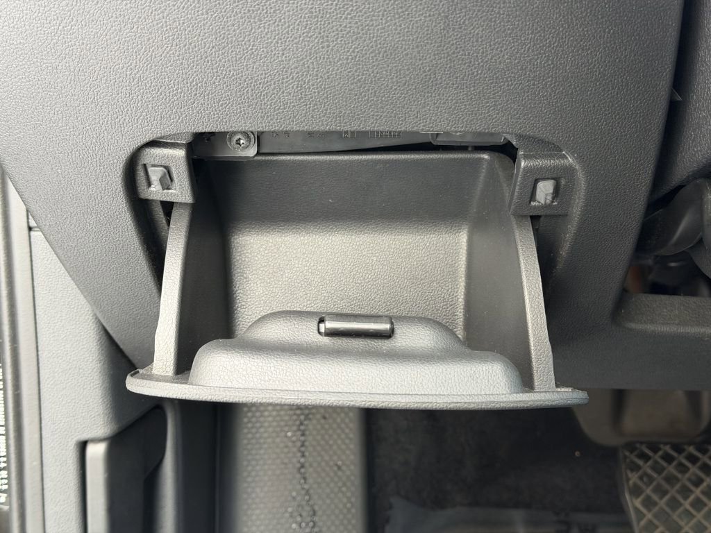 Used 2013 Volkswagen Beetle 2.5 50's Edition image 31