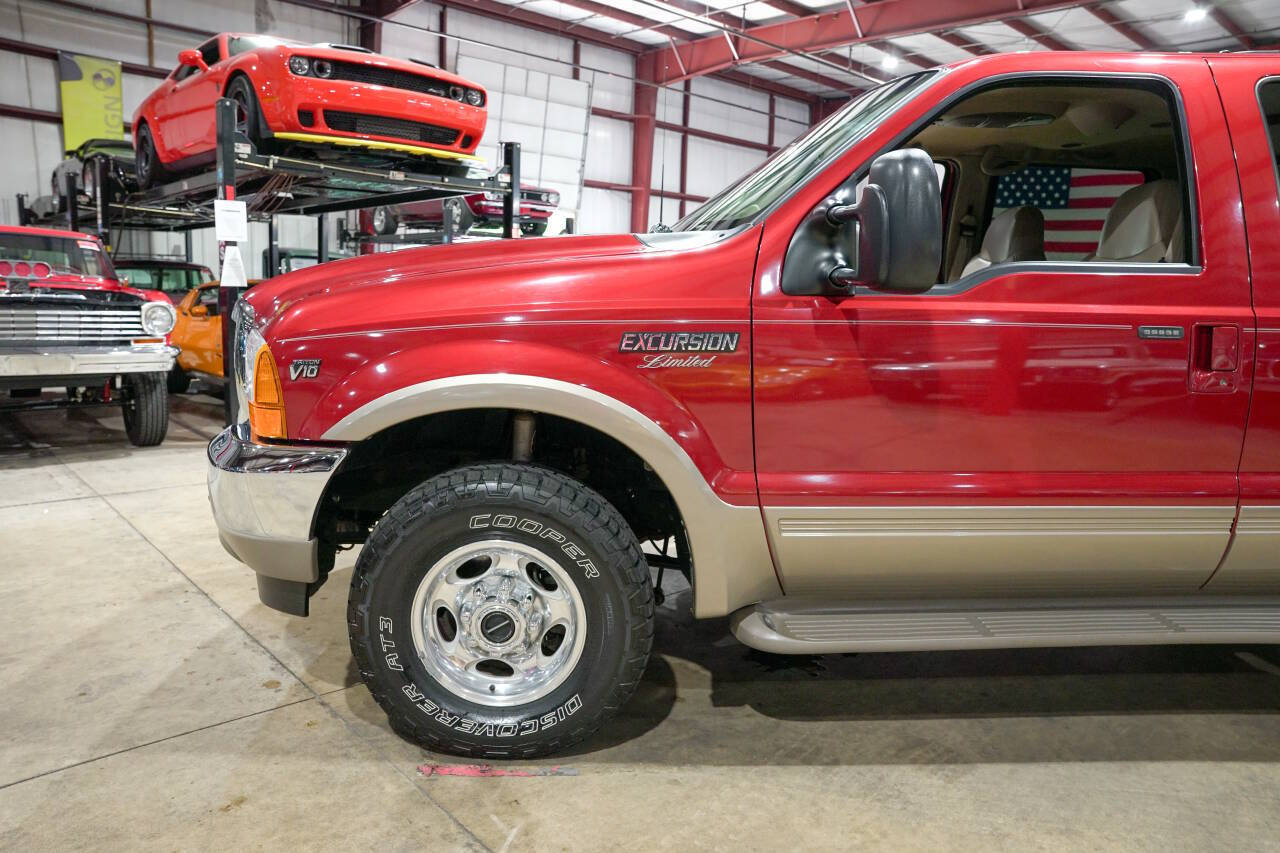 Used 2001 Ford Excursion Limited AWD/4WD image 3
