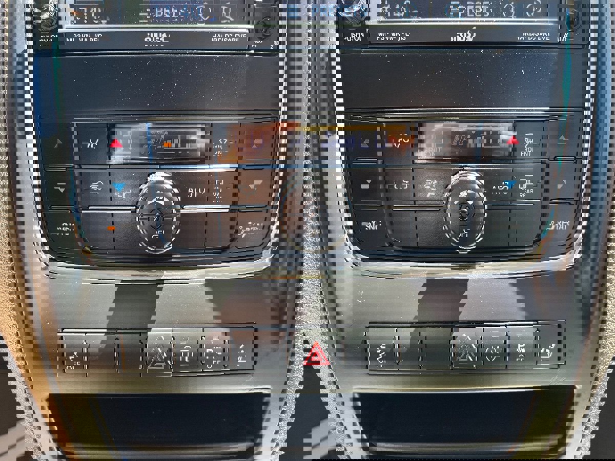 Used 2011 Dodge Durango Crew AWD/4WD image 15