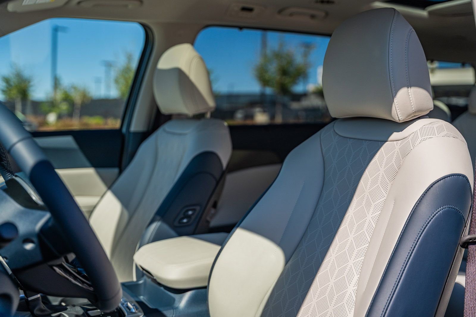 New 2026 Kia Carnival SX w/ SX Dark Edition Package image 17