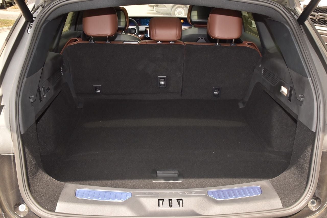 New 2026 Lincoln Nautilus Reserve w/ Jet Appearance Package AWD/4WD image 46