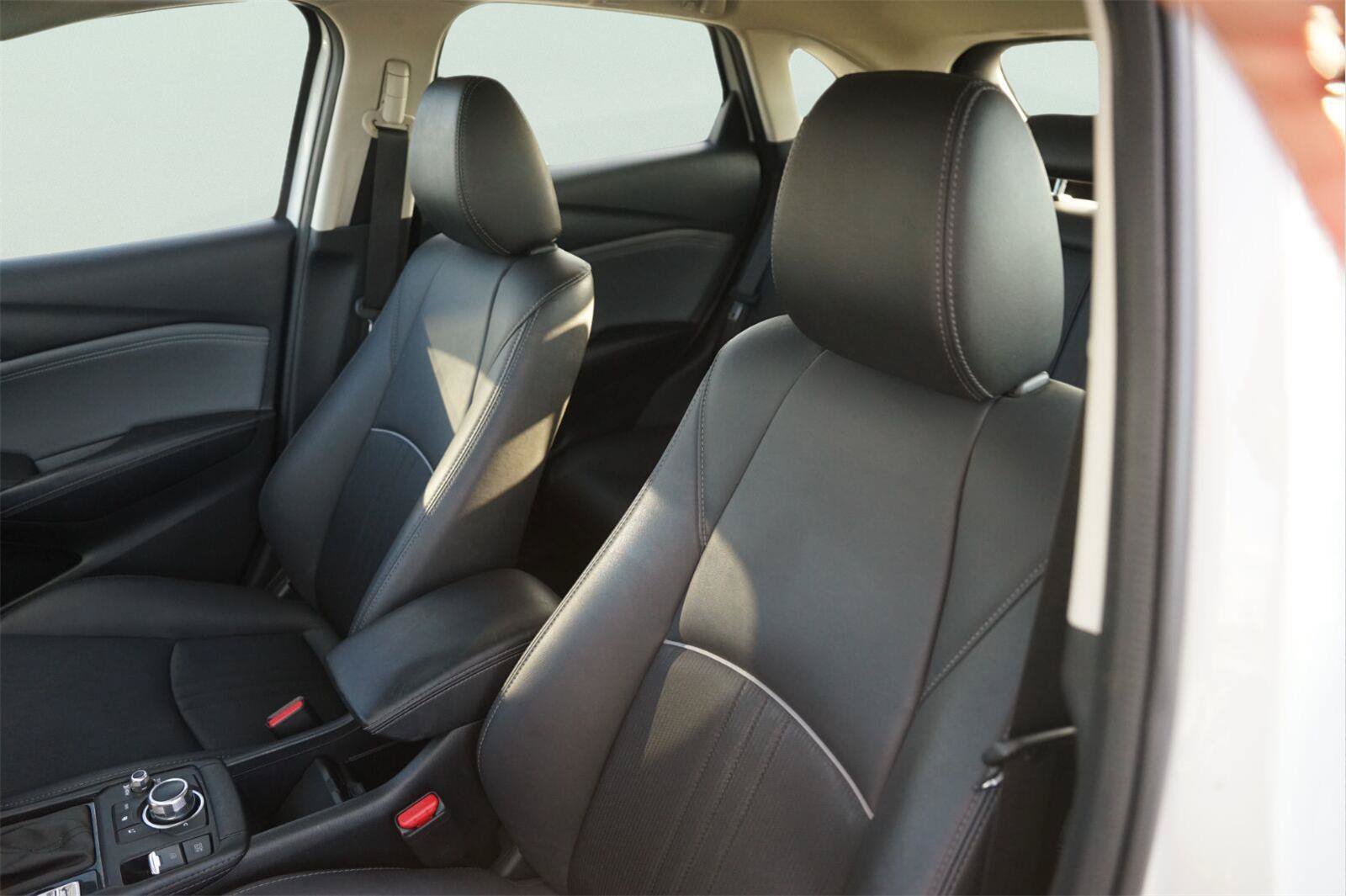 Used 2019 MAZDA CX-3 Touring FWD image 10