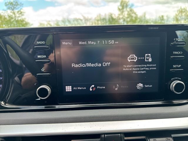 Used 2023 Kia K5 LXS image 28