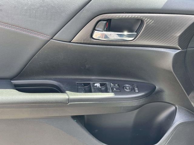 Used 2017 Honda Accord Sport Special Edition image 22