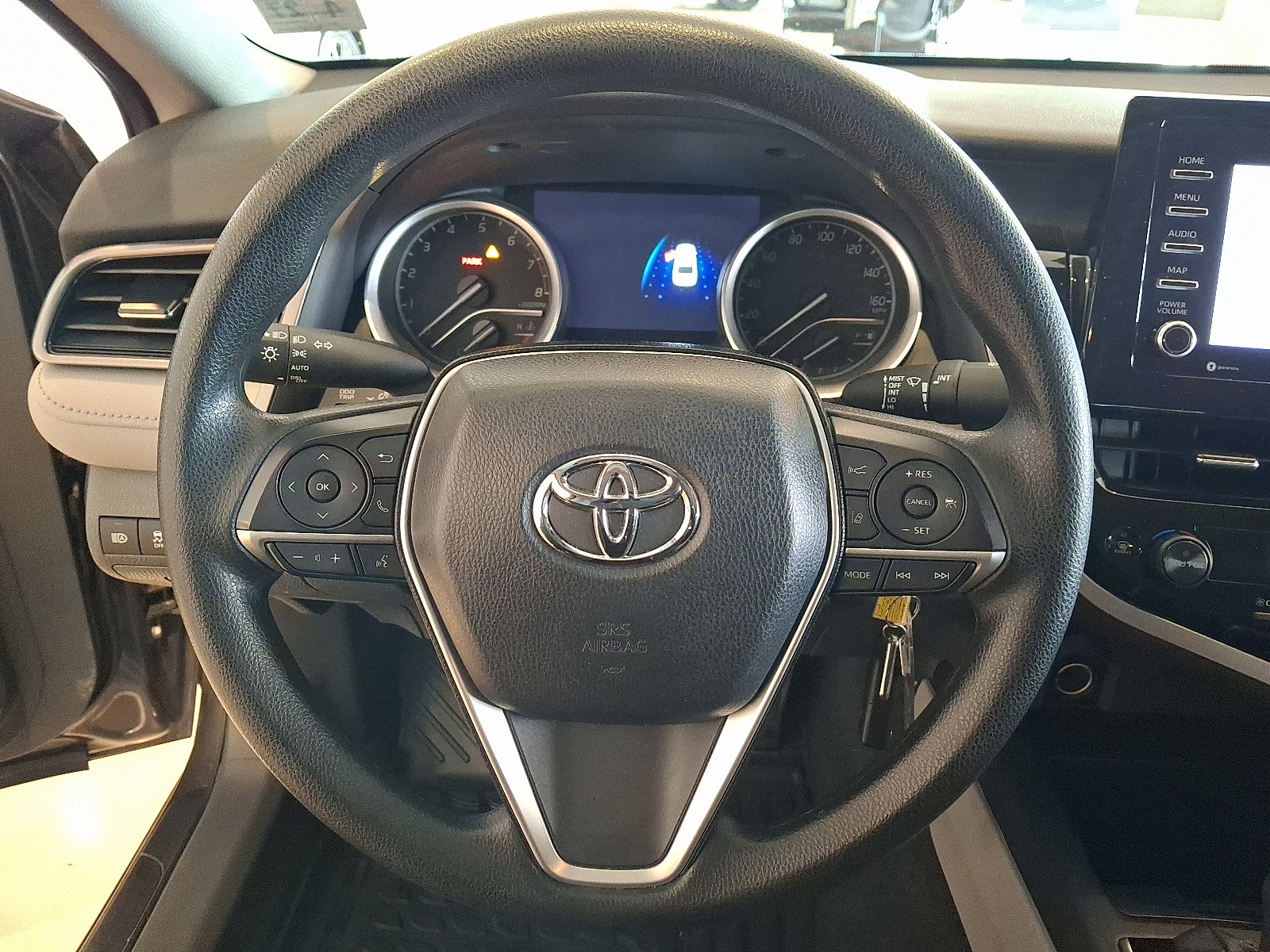Used 2022 Toyota Camry LE AWD/4WD image 20