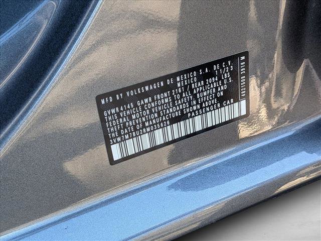 Used 2024 Volkswagen Jetta SE image 25