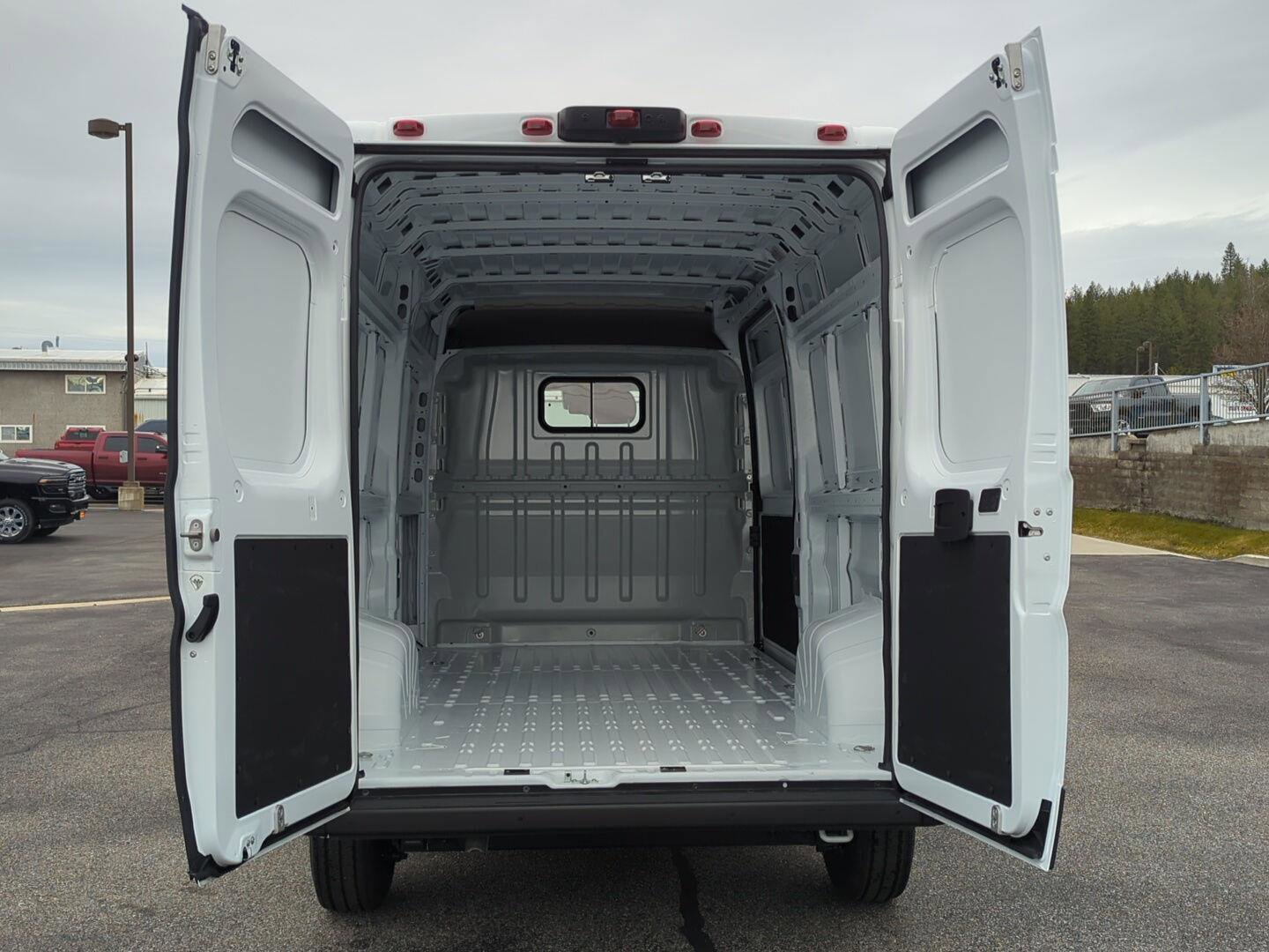New 2026 RAM ProMaster 2500 image 6
