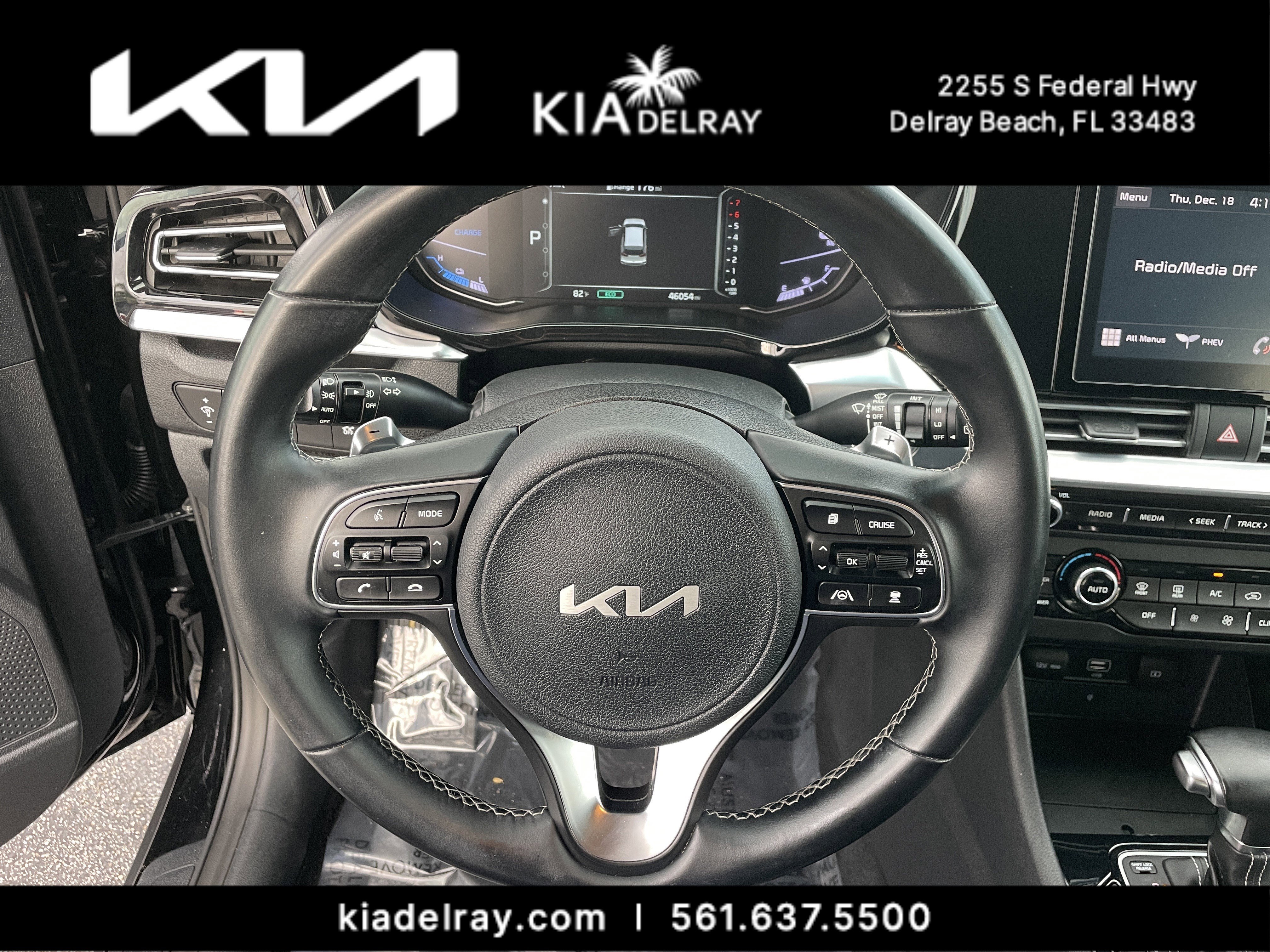 Certified 2022 Kia Niro EX image 26