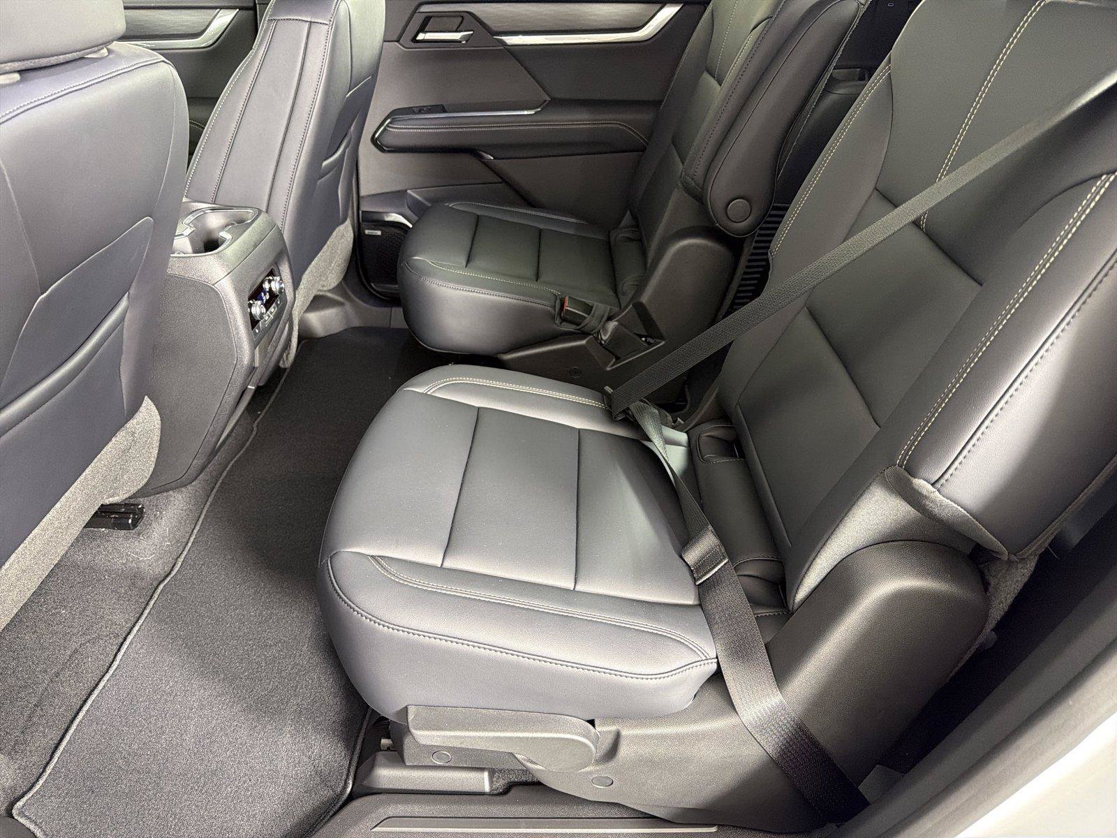 New 2027 GMC Acadia Elevation w/ Black Edition FWD image 20