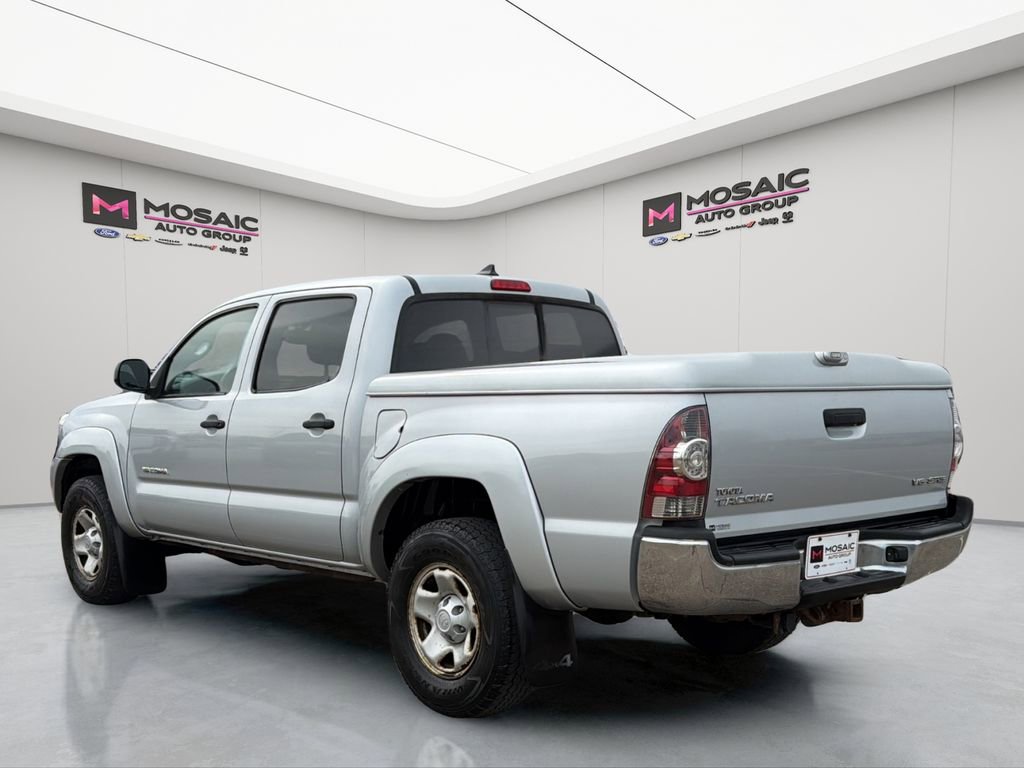 Used 2012 Toyota Tacoma 4x4 Double Cab w/ SR5 Pkg image 5