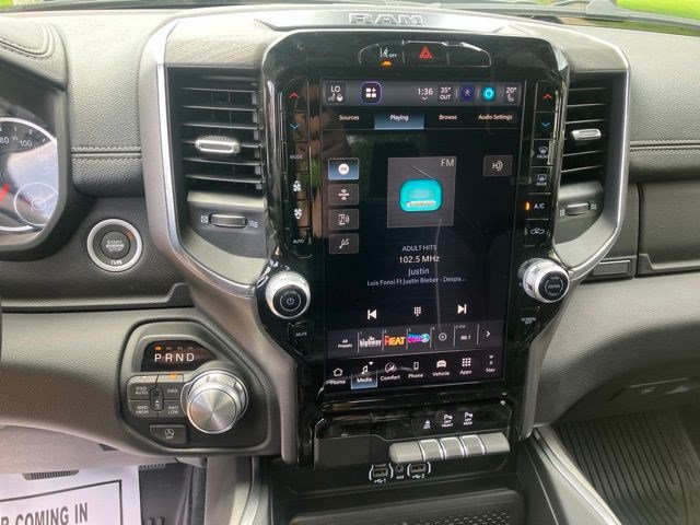 New 2026 RAM 1500 Laramie w/ Sport Appearance Package AWD/4WD image 18