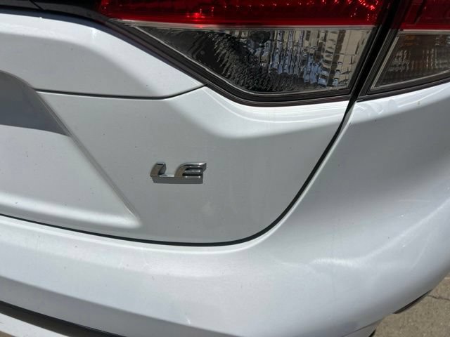 Used 2021 Toyota Corolla LE FWD image 4